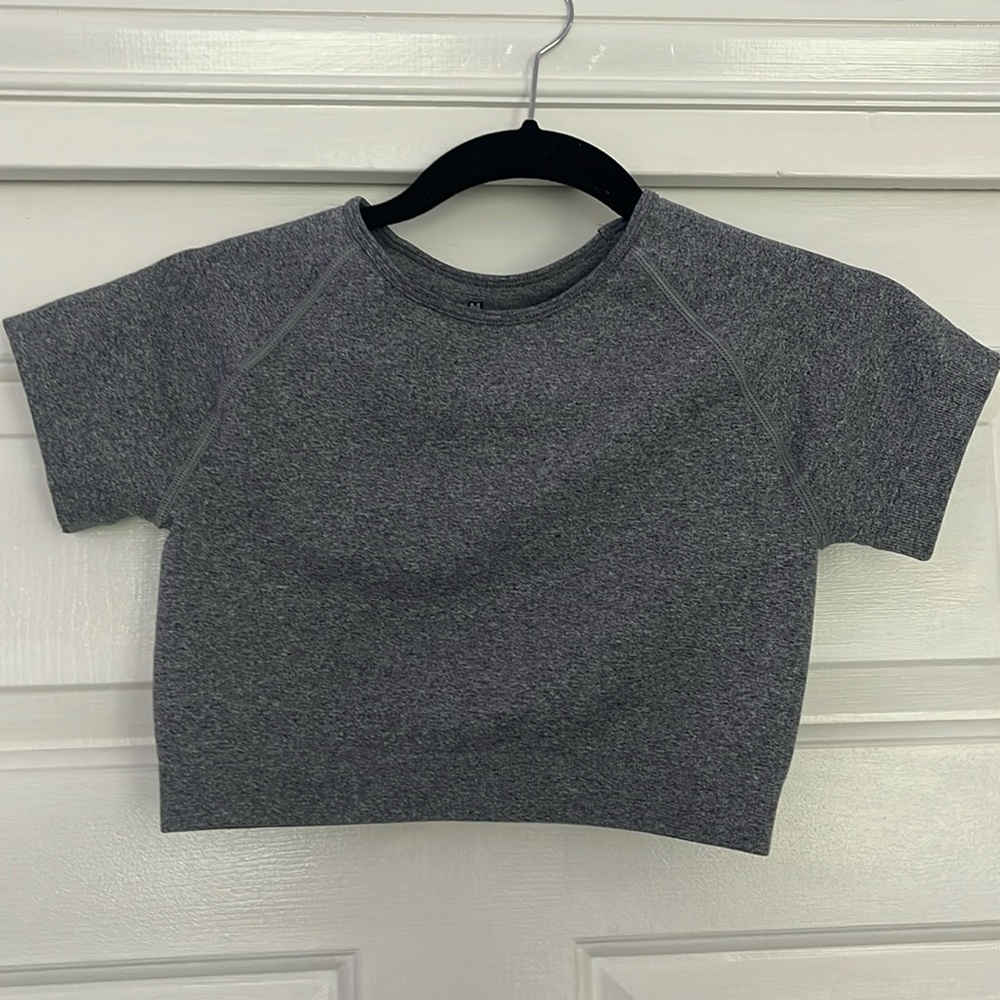 Dark Grey Athletic Cropped Tee Size Medium